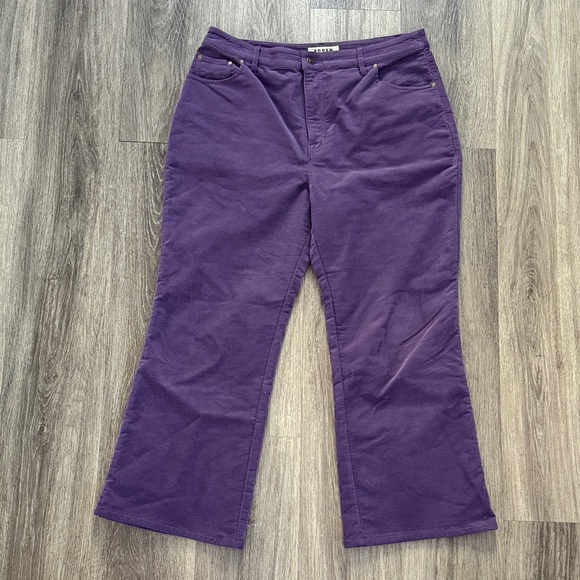 Boden Pants - Boden Rich Purple Corduroy  Size 12 High rise Bootcut Cropped Pants